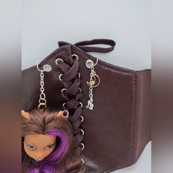Clawdeen Wolf Monster High Doll Head Corset Belt Brown Silver Chains Gold Charms - Picture 7 of 11